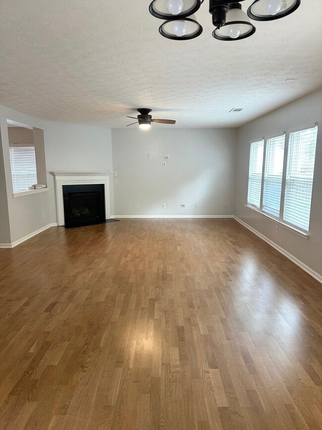 Photo - 125 Cedar Bay Cir