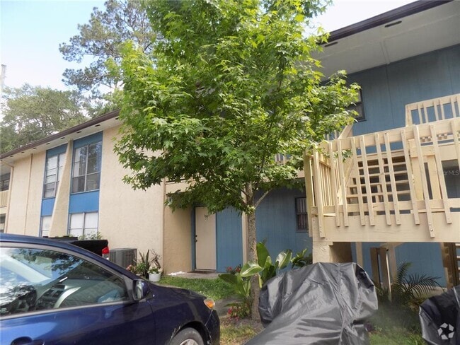Building Photo - 2811 SW Archer Rd Unit W 191 Rental