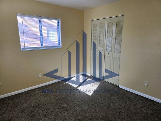 Photo - 2215 Weiss St Unit 4