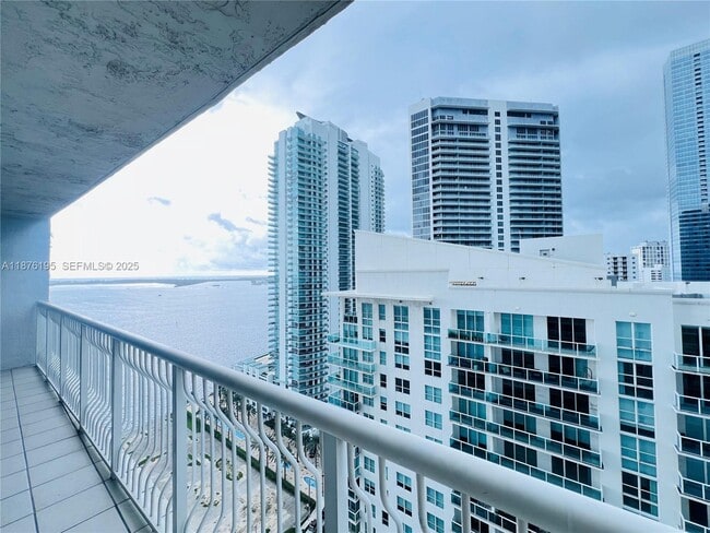 Photo - 1200 Brickell Bay Dr Unit 2809