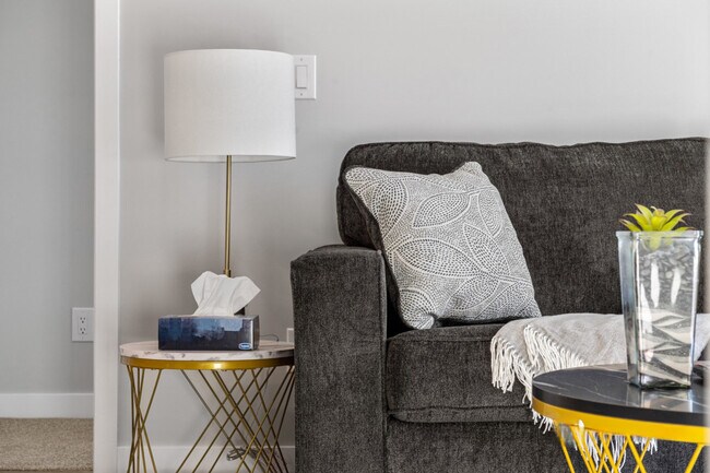 Photo - 1605-1617 17 St SE Unit ID1314538P