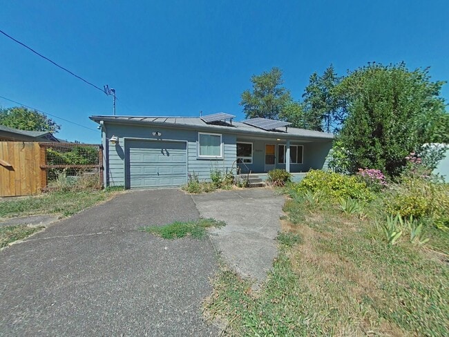2 Bedroom House ~ Albany ~ Pet Friendly - 2 Bedroom House ~ Albany ~ Pet Friendly