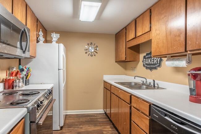 Photo - 518 E Gillespie St Unit 22