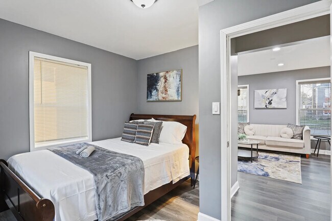 Photo - 749 Manchester Ave