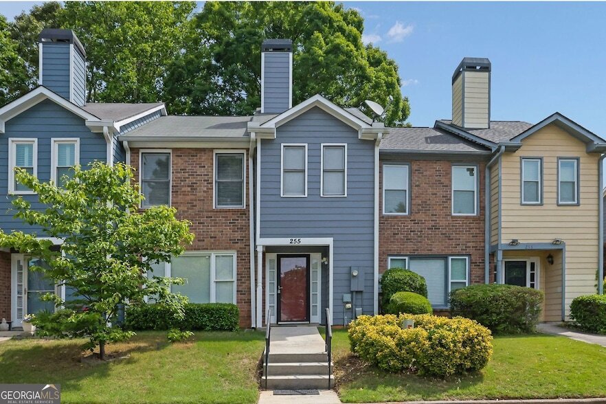 Photo - 255 Triple Oaks Dr