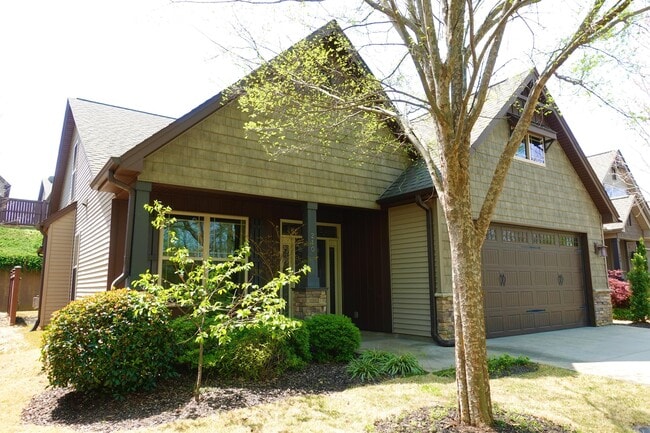 Photo - 210 Windthistle Dr