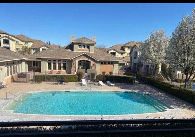 Photo - 1360 Shady Ln