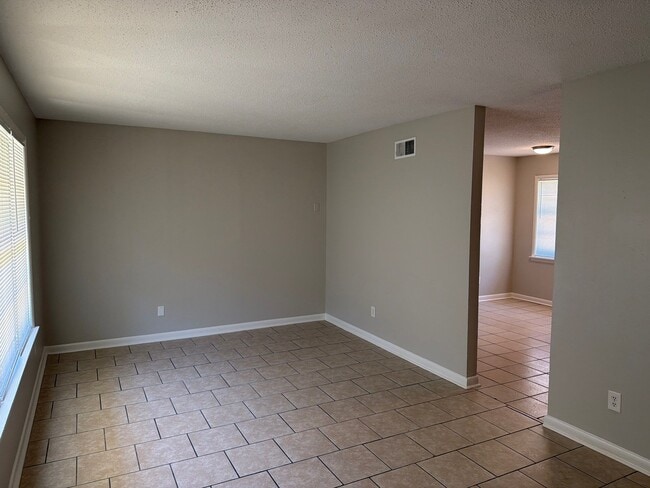 Photo - 72 Briarcliff Dr