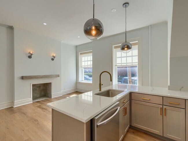 Photo - 1701 N Front St Unidad 1R