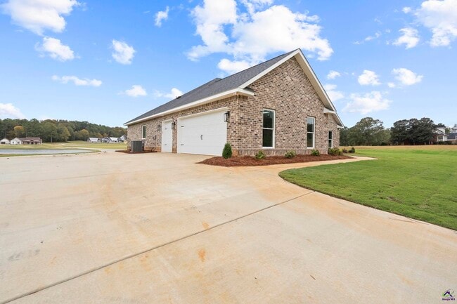 Photo - 168 Camden Way