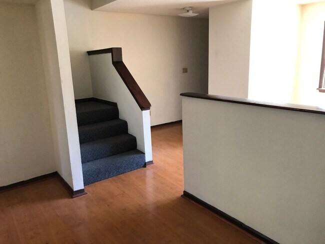 Photo - 3 Bedroom Townhome on Quite side of East C...