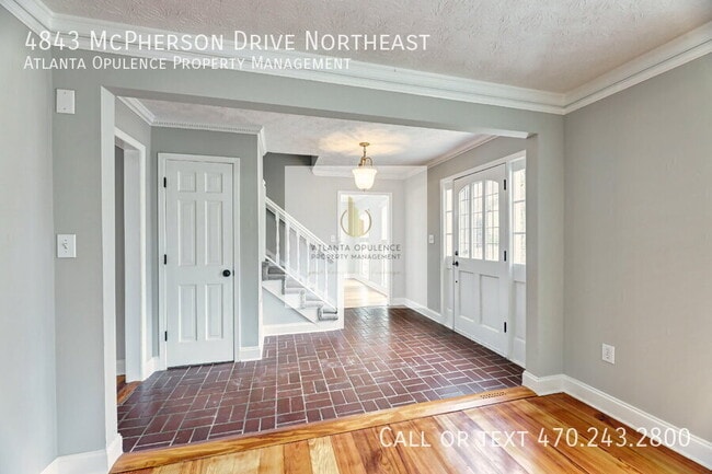Photo - 4843 McPherson Dr NE