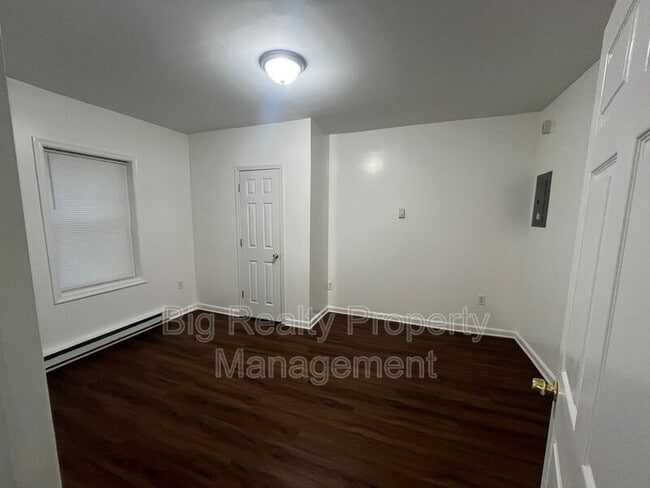 Photo - 29 N Main St Unidad 2A