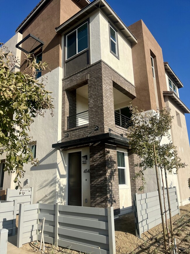 Building Photo - 414 Caliper Wy Rental