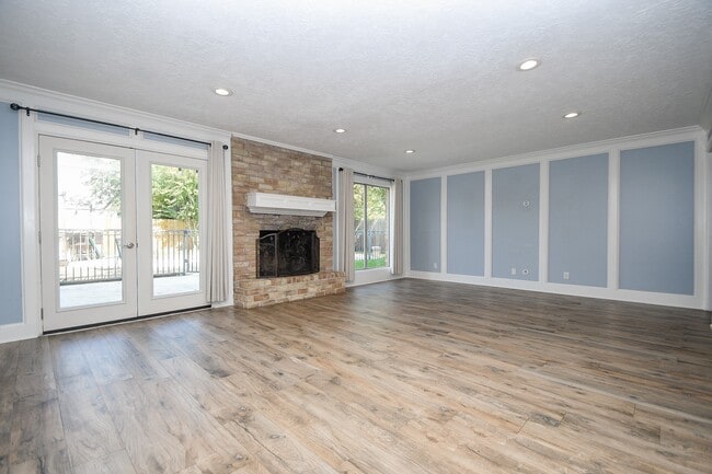 Photo - 1711 Earl of Dunmore St