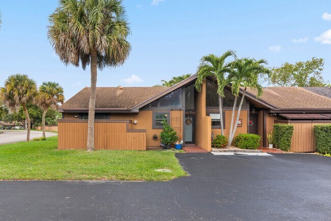 Photo - 9301 SW 130th St