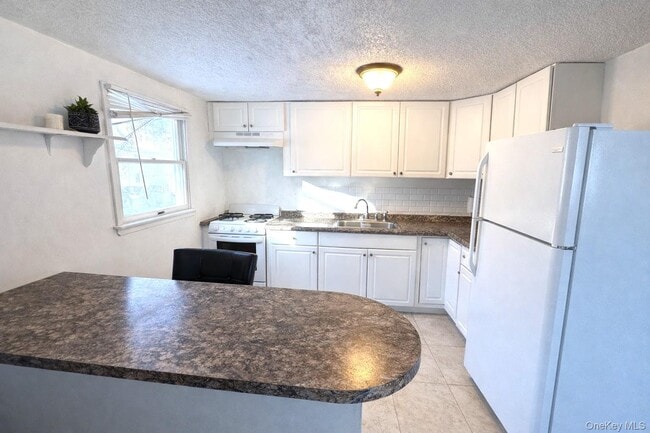 Photo - 532 Park Ave