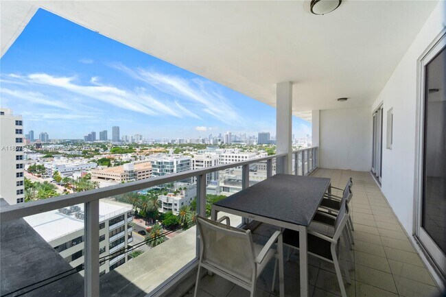 Building Photo - 100 Lincoln Rd Unit PH14 Rental