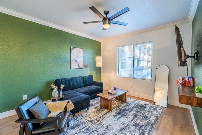 Photo - 2150 S 55th St Unidad ID1386546P