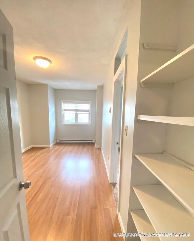 Photo - 161 Bennington St Unit 2