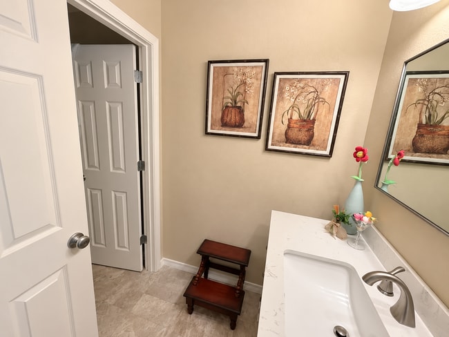 Photo - 1719 SW San Mateo Ter