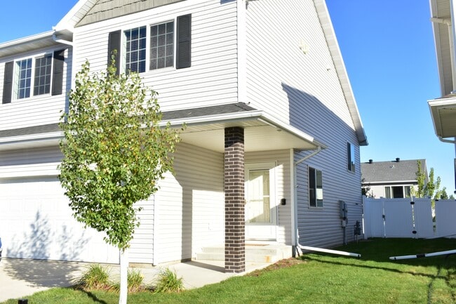 Photo - 4737 35th Ave S