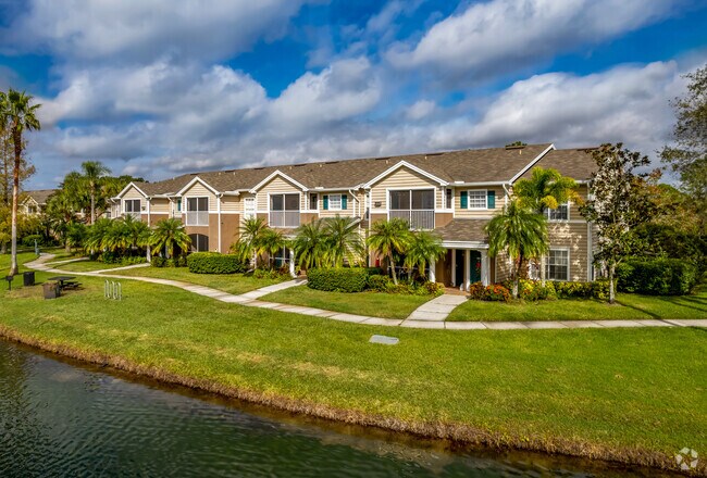 Photo - Colonial Village at TownPark