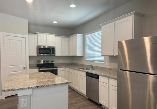 Photo - 13307 Rowdy Cv