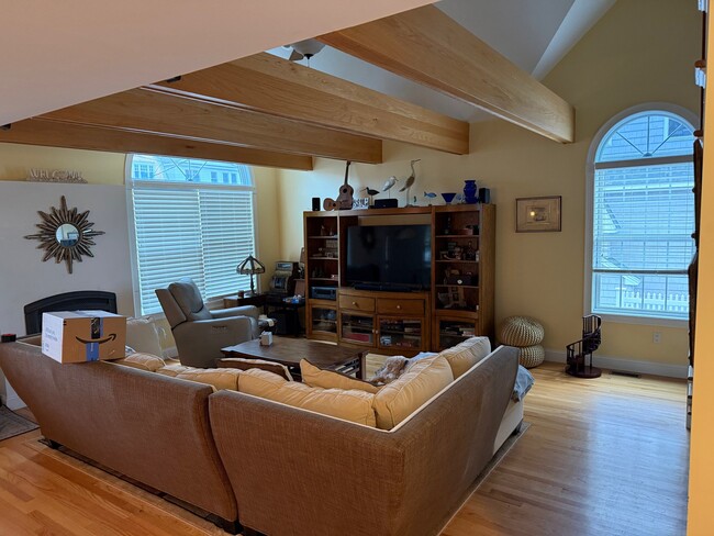 Photo - 148 2nd Ave
