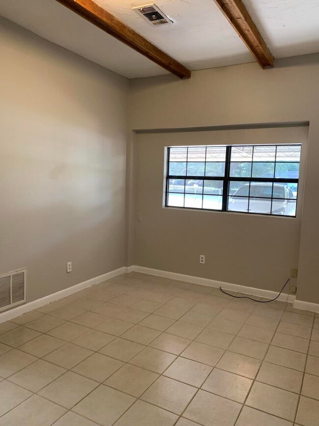 Photo - 1701 26th St