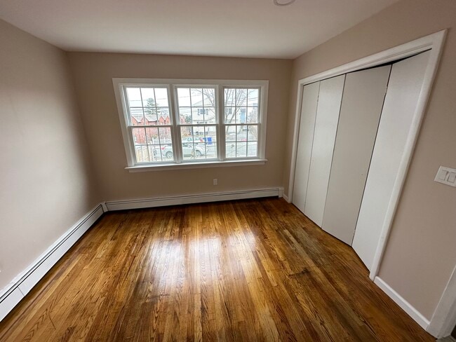 Photo - 23 Allview Ave