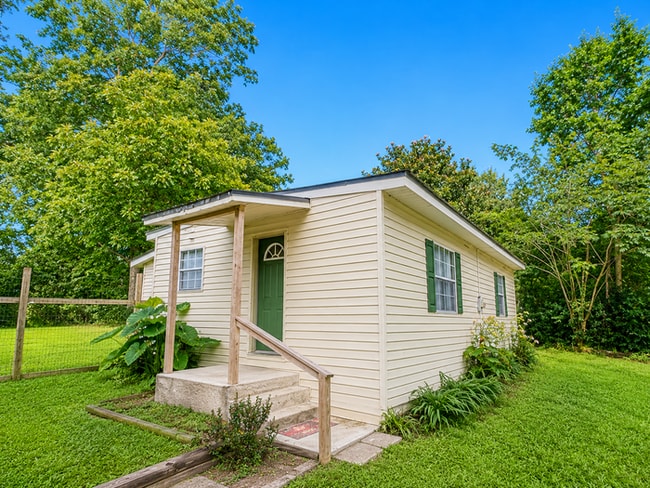 Photo - 2/1 Energy Efficient Cottage in Cantonment