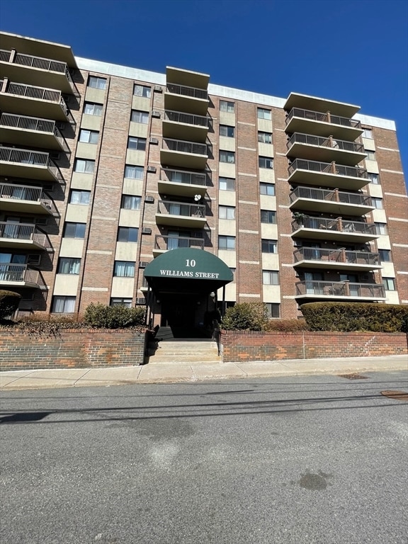 Photo - 10 Williams St Unit 75