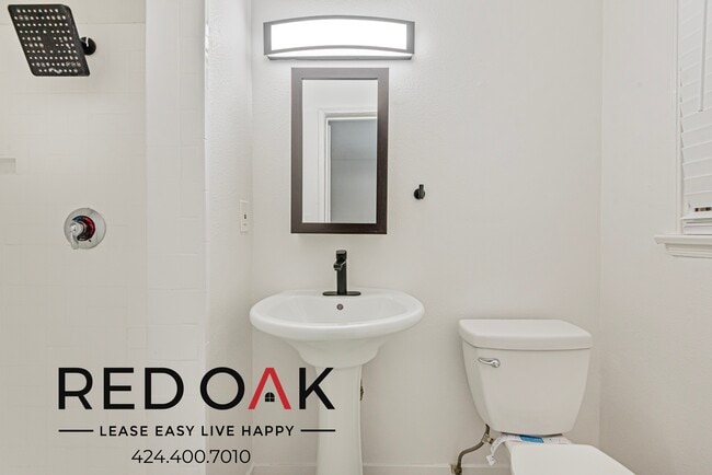 Photo - 851 S Kenmore Ave Unit 21