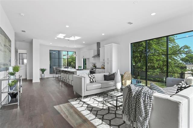 Building Photo - 737 N Zang Blvd Unit 101 Rental