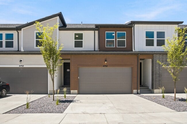 Building Photo - 4752 Heartwood Rd