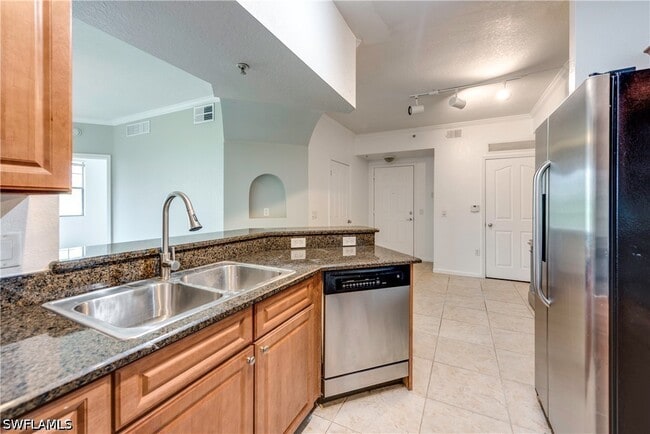 Photo - 13000 Positano Cir Unit 301