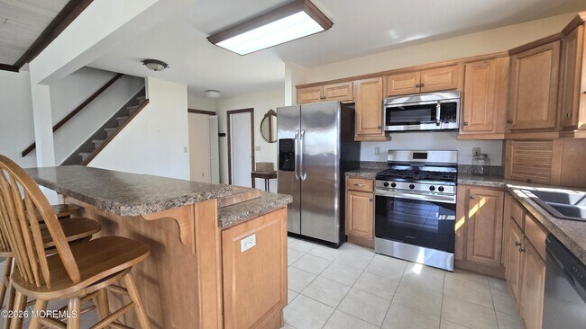 Photo - 207 Bay Blvd