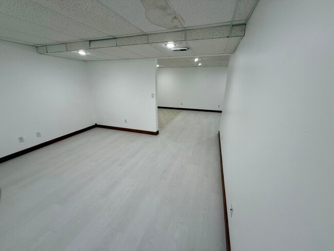 Photo - 707 Edge Point Ct