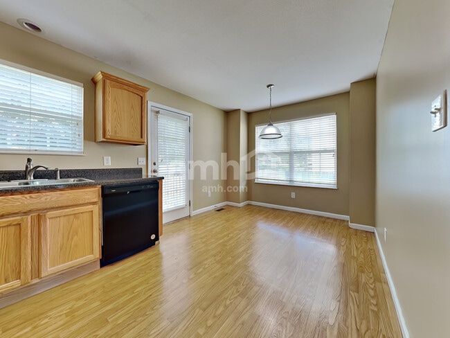 Photo - 3335 Branch Hill Ln