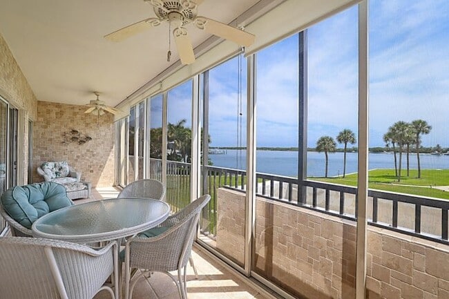 Photo - 300 Intracoastal Pl