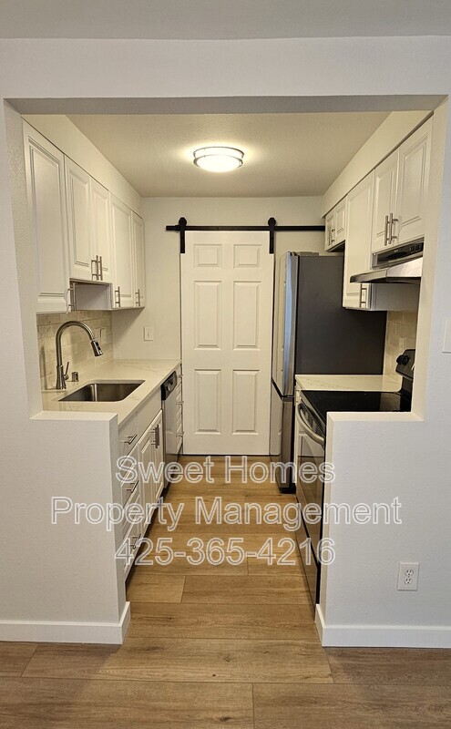 Photo - 12107 NE Bel Red Rd