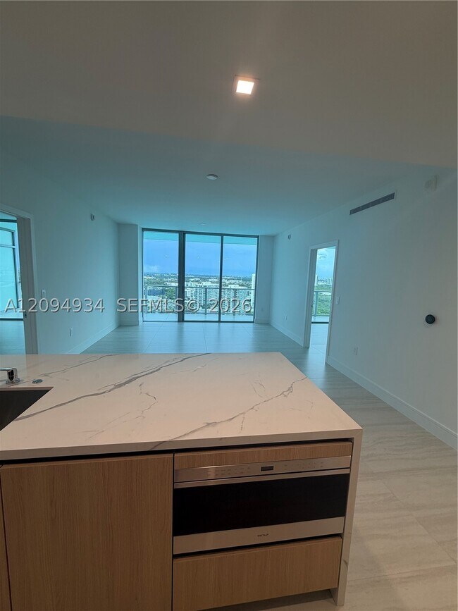 Photo - 2411 Laguna Cir Unit 2408