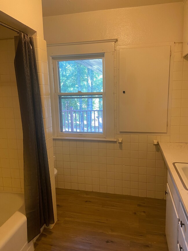 Photo - 1516 E Ganson St Unit 3 (upper)