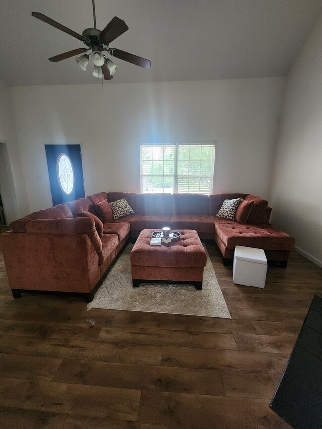 Photo - 1524 Cedar Springs Cir