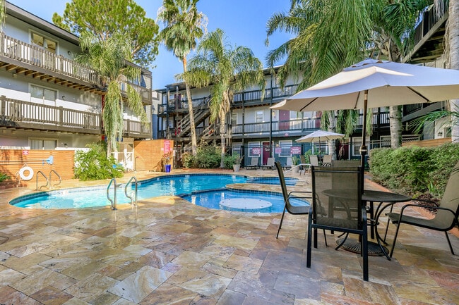 Margeaux Metairie Apartments