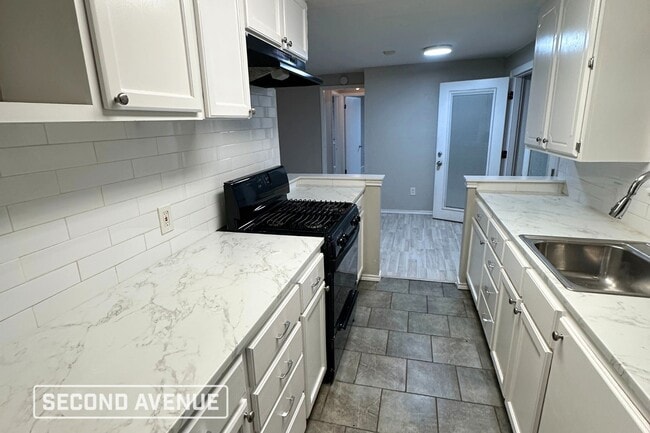 Photo - 3632 Firethorn Dr