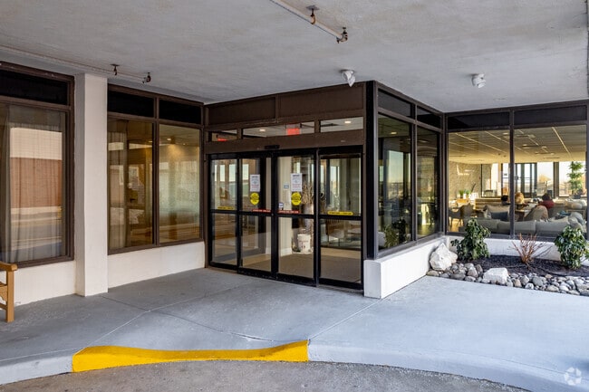 Photo - Regency Towers