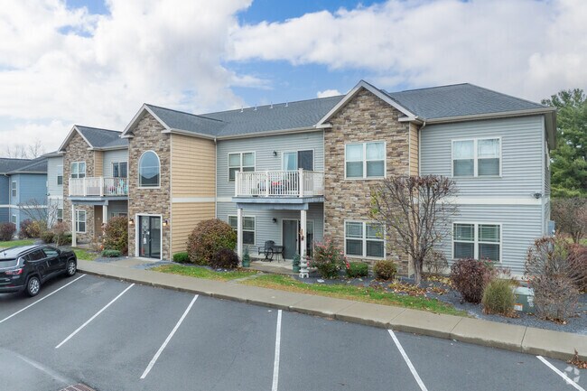 Mill Hollow Apartments