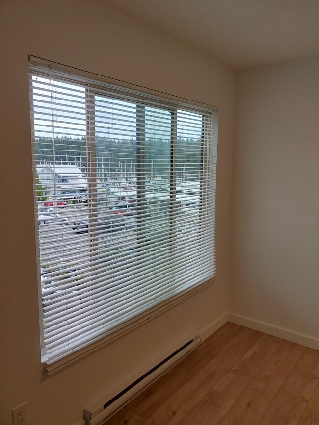 Photo - 430 Stewart Ave